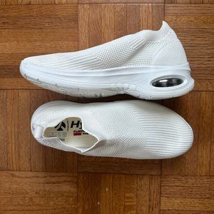 White Slip-on Sneaker 7.5